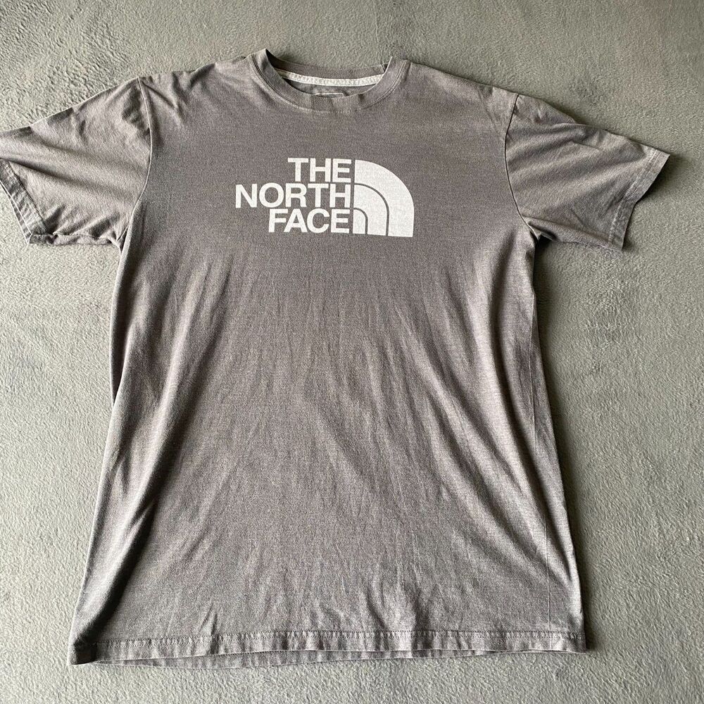 Men's The North Face T-Shirt Size M